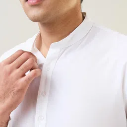 raymond SleepZ Men Comfort Fit Solid Pattern Pure Cotton Mandrin Collar Kurta image 5