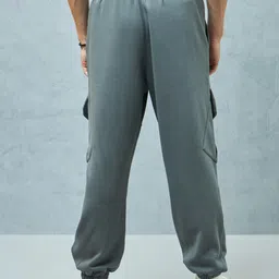 bewakoof Men's Fleece Solid Super Loose Fit Joggers image 3