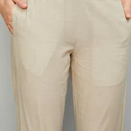 max Women's Regular Casual Pants image 4