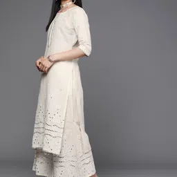 libas Women Embroidered Cotton Straight Kurta & Palazzo With Dupatta image 2