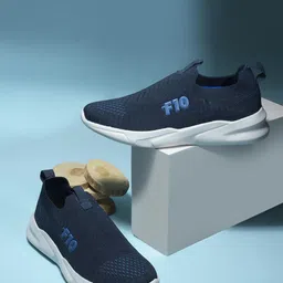 liberty Men Canvas Walking Shoes image 2