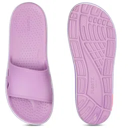 floatz womens 2.0 Mule Slipper image 4