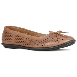 bata Ballerinas Women's Laser Dip E Ballerina image 2