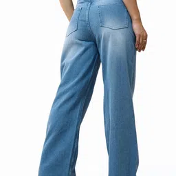 bewakoof Women's 100% Cotton Solid Wide Leg Jeans|Wide Leg Jeans – Oversized Fit | Full Length | Relaxed Denim image 3