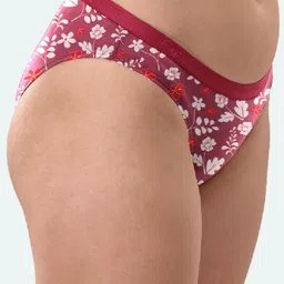 lyra Women's Cotton Pack of 4 Snug fit Floral Panty image 4