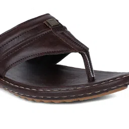 bata Men's Spike Slipper image 5