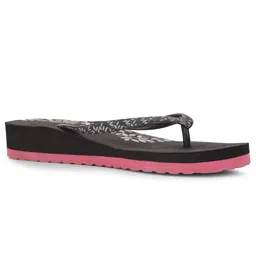 bata Women's New Elena Slipper image 1
