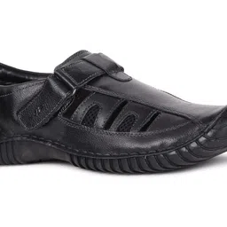 bata Men's Explorer Sandals image 5