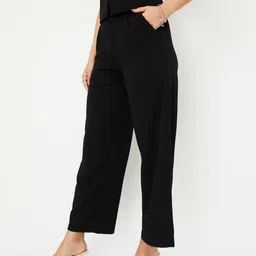 max Women's Regular Fit Mid Rise Pants image 4