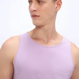 bewakoof Men's Solid Regular Fit Sleeveless Round Neck Cotton Vest image 5