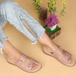 xe looks slip-on Slippers, sandals for women image 4