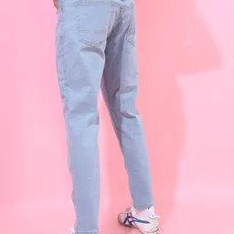 highlander Men's Tapered Jeans image 3