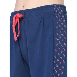 vero moda Women 1 T-Shirt & 1 Short image 5