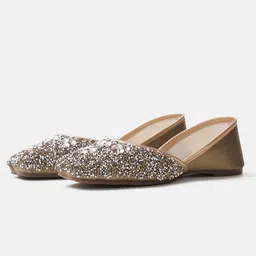 jm looks Women Jutti | Designer Stone-Embellished Punjabi Mojari for Women Weddings & Festivals Occasions image 5