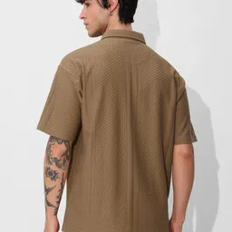 the souled store Textured Polo: Men and Boys Short Sleeves Collared Neck Pull On Solid Cotton Oversized Polos image 4