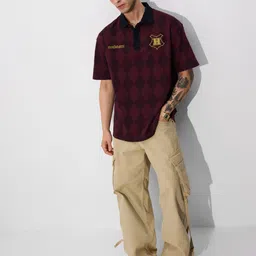 the souled store Jacquard Polo: Harry Potter Hogwarts Men and Boys Short Sleeves Collared Neck Maroon Embroidered Cotton Oversized Polos image 2