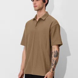 the souled store Textured Polo: Men and Boys Short Sleeves Collared Neck Pull On Solid Cotton Oversized Polos image 3