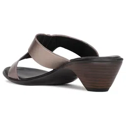 bata Women's Slipper Mule image 3