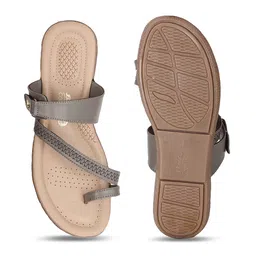 bata comfit Bata Womens Bianca Toe Ring Flats, (5714445), Brown, 6UK image 4