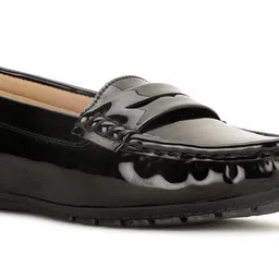 bata Womens Lynette E 24 Loafer image 5