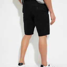 max URB_N Men Solid Shorts image 4