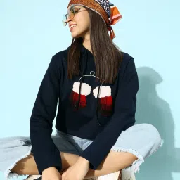 KASSUALLY Navy Cotton Printed Crop Hoodie image 4