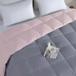 Razzai Pink Poly fill Basic Comforters image 3