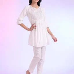Aurelia White Cotton Blend Embroidered Kurti image 4