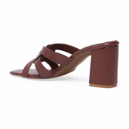 Eridani Women's Eliyah Brown Casual Sandals image 4