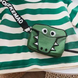 Little Surprise Box Unisex Green Printed Shorts Set image 2