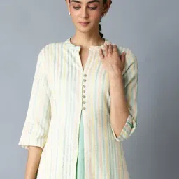 W Off-White Woven Pattern Straight Kurta image 5