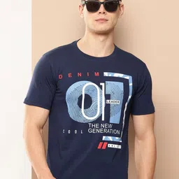 INVICTUS Men Graphic Printed T-shirt image 1