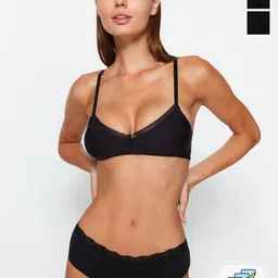 Trendyol Pack Of 3 Mid-Rise Ribbed Briefs 946344214-image-1