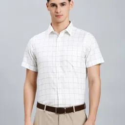 Reid & Taylor White Cotton Regular fit Checks Shirt-picture-19