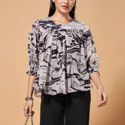 Marigold Lane White & Black Printed Top image 4