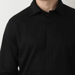 SELECTED HOMME Black Regular Fit Cotton Shirt image 4