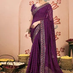 Satrani Purple Chiffon Printed Saree With Unstitched Blouse image 4