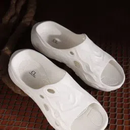 Carlton London Men's Off-White Slides-picture-45