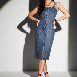 Miss Chase Blue Solid Dress image 4