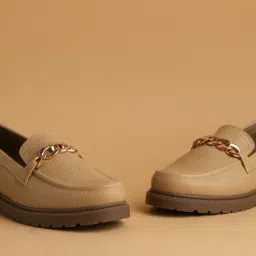 Eridani Women's Elsie Beige Loafers image 4