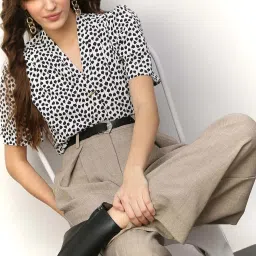 Vero Moda Snow White Printed Top image 4