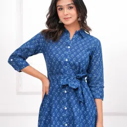 Meeranshi Indigo Pure Cotton Printed Three-Quarter Sleeves Kurti image 4