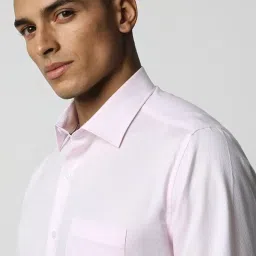 Van Heusen Pink Cotton Regular Fit Texture Shirt image 4