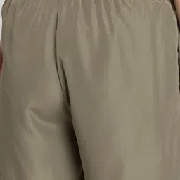 ADIDAS Men's Green M SL CHELSEA Shorts image 4