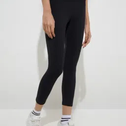 studiofit women Studiofit by Westside Black High-Rise Cotton-Blend Leggings-picture-13