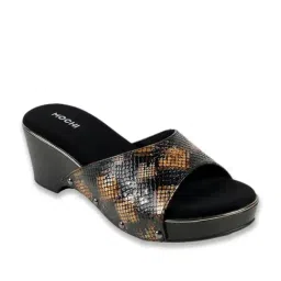 Mochi Women's Black Casual Sandals image 2