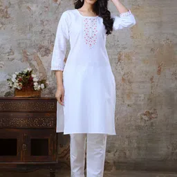 AUZAAI COLLECTION Embroidered Round Neck Thread Work Pure Cotton Straight Kurta-picture-18