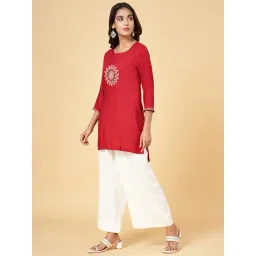 Rangmanch by Pantaloons Red Embroidered Tunic image 3