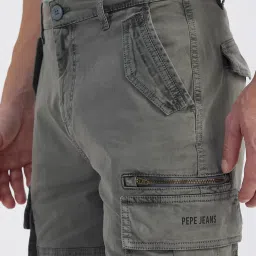 Pepe Jeans Grey Cotton Regular Fit Cargo Shorts image 4