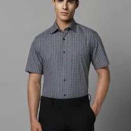 Louis Philippe Grey Cotton Regular Fit Checks Shirt-image-60